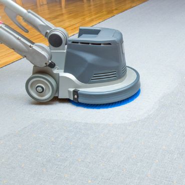 carpet cleaning on process